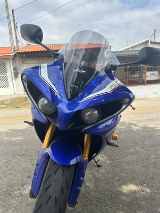 YAMAHA YZF R1 